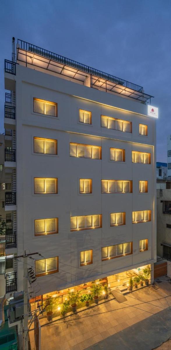 Skyla Studios & Suites - Hitech City Haidarábád Kültér fotó